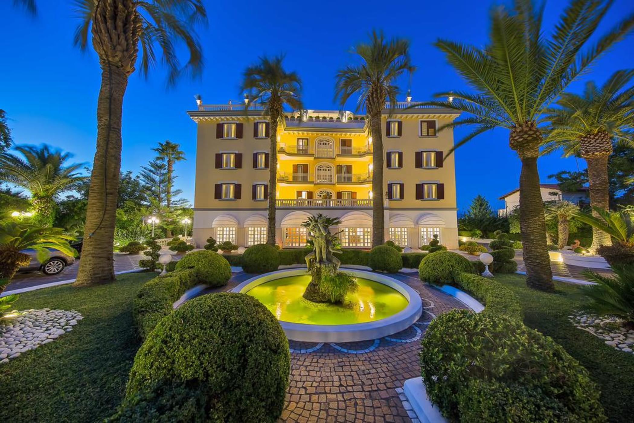 La Medusa Hotel - Dimora Di Charme Кастелламмаре-ди-Стабия Экстерьер фото