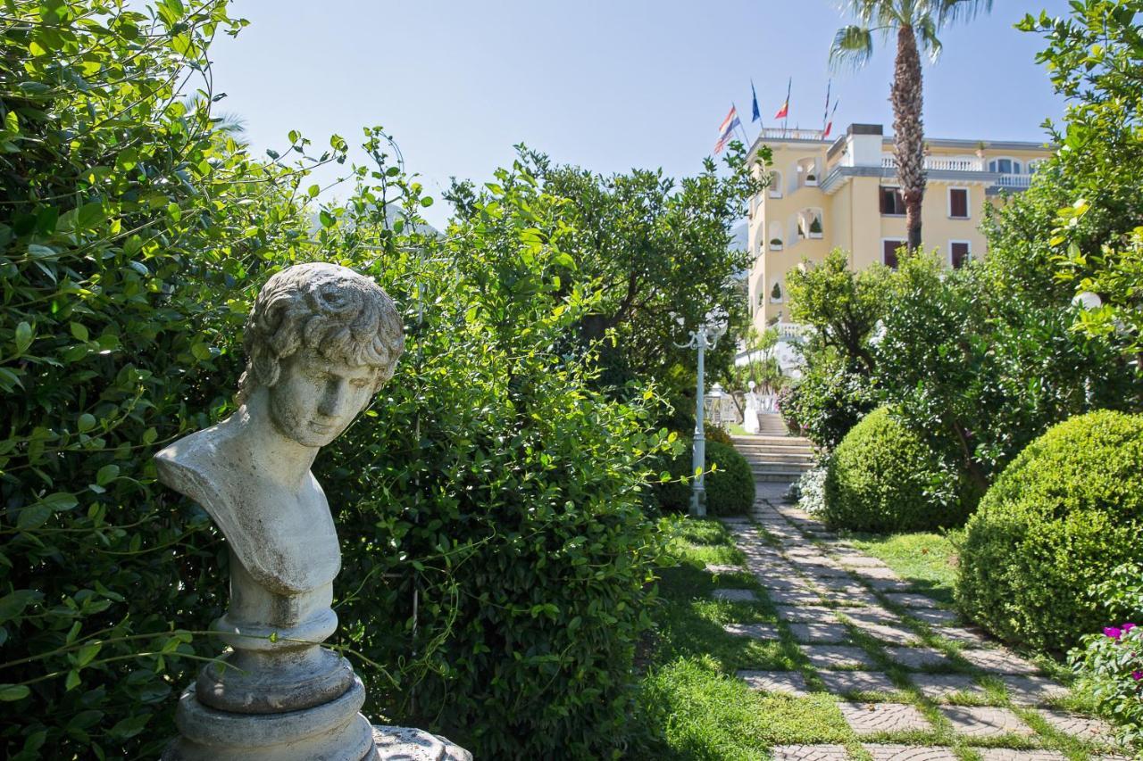 La Medusa Hotel - Dimora Di Charme Кастелламмаре-ди-Стабия Экстерьер фото