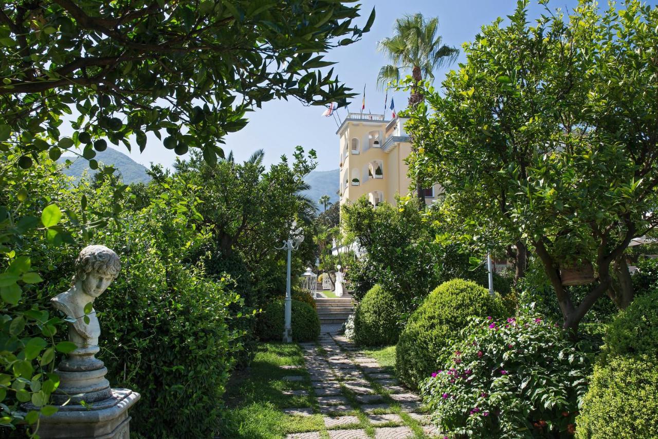 La Medusa Hotel - Dimora Di Charme Кастелламмаре-ди-Стабия Экстерьер фото